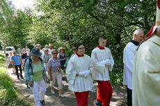 Festgottesdienst zum 1.000 Todestag des Heiligen Heimerads auf dem Hasunger Berg (Foto: Karl-Franz Thiede)